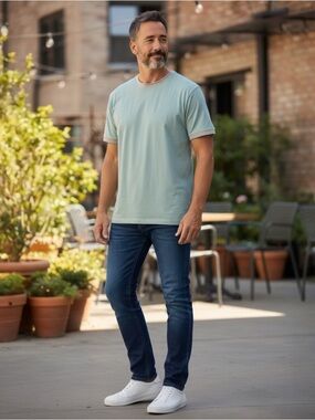 Columbia Men's Green Short Sleeve Tee